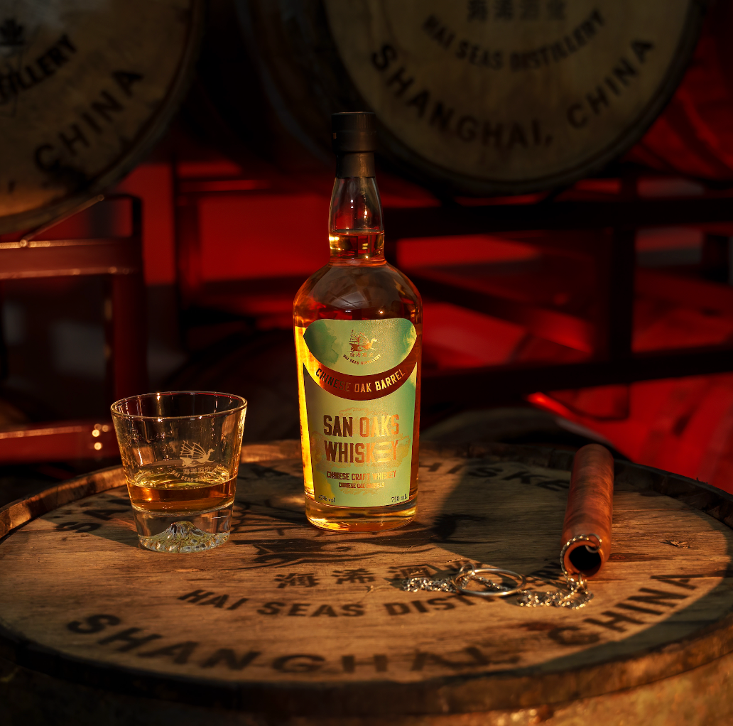 【終売・貴重】HARRY CRANES Original Whisky Hai Seas San Oaks Whiskey (Green Label) Chinese Oak Cask Strength 52.8